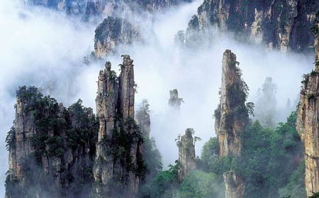 張家界森林公園，袁家界，楊家界，天子山二天自助游